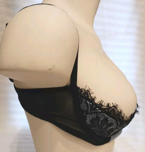 Reggiseno Frederick's Of Hollywood 18 pizzo sotto seno ferretto sollevamento sexy - Foto 2 di 5