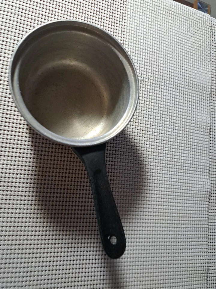 Vintage Mirro Kitchen Pride Aluminum 4 Cup Saucepan, No Lid - Image 3 of 4