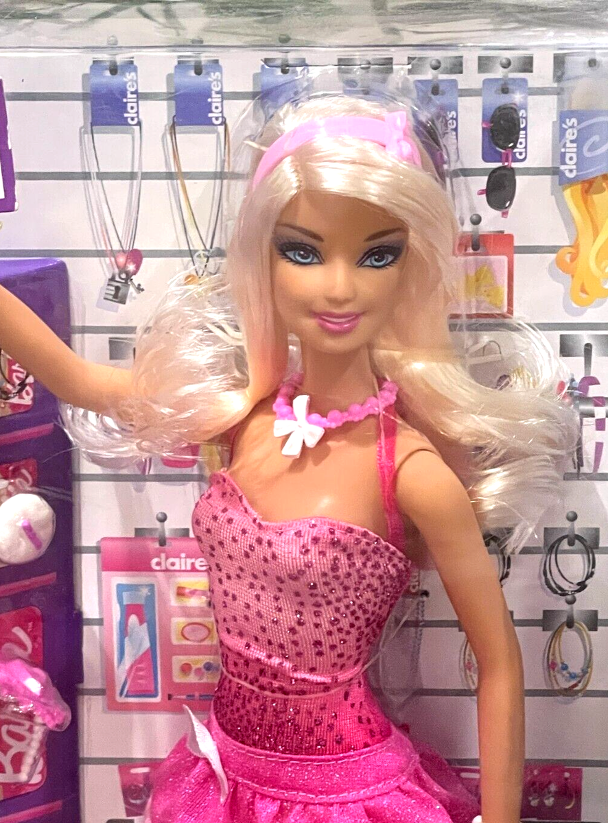 POUPÉE GLAMOUR BARBIE Fashionistas Swappin' Styles 2011 Mattel V4380