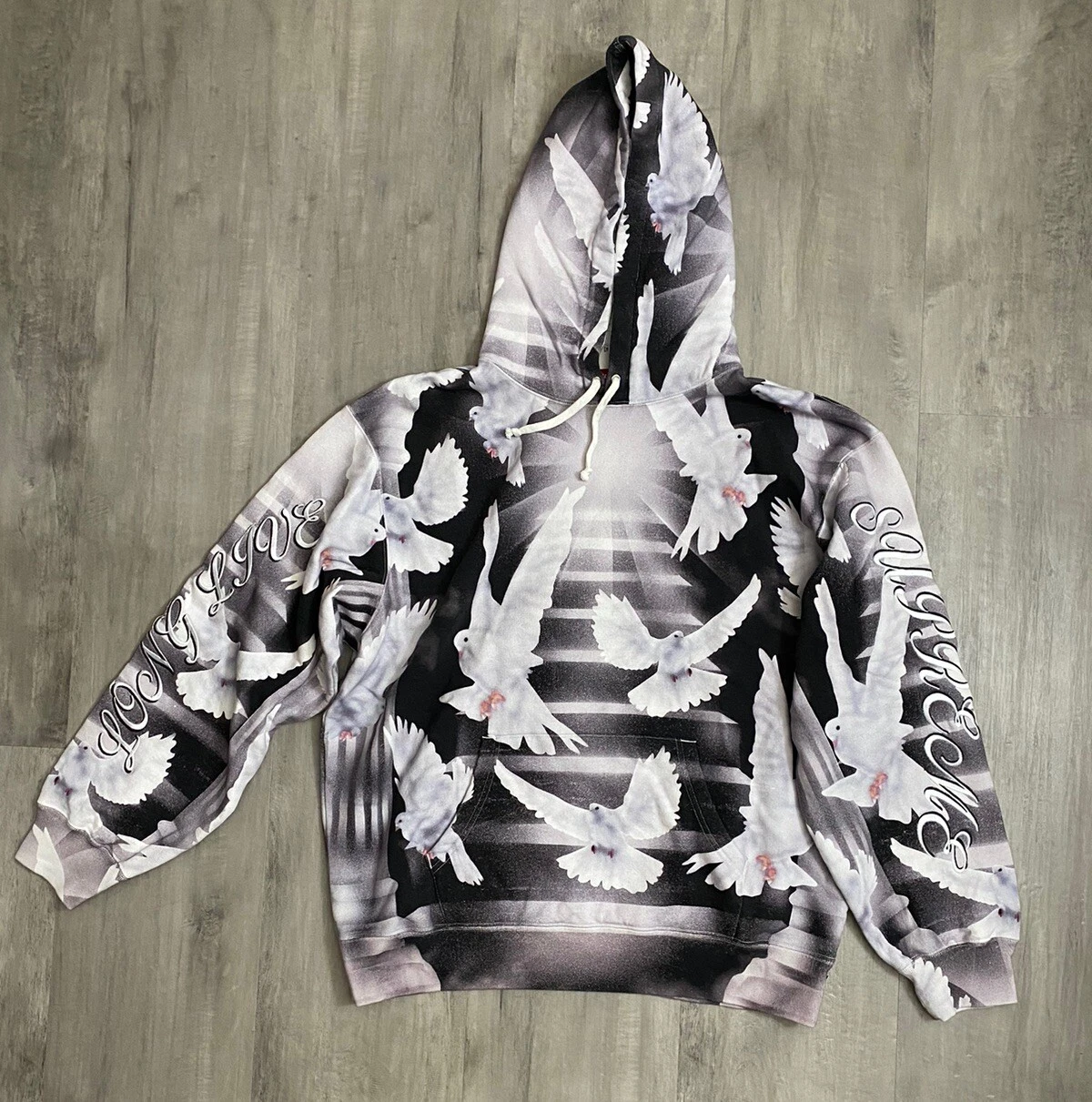 Sweat shirt à capuche Supreme SS22 Doves taille grand noir TOUT NEUF