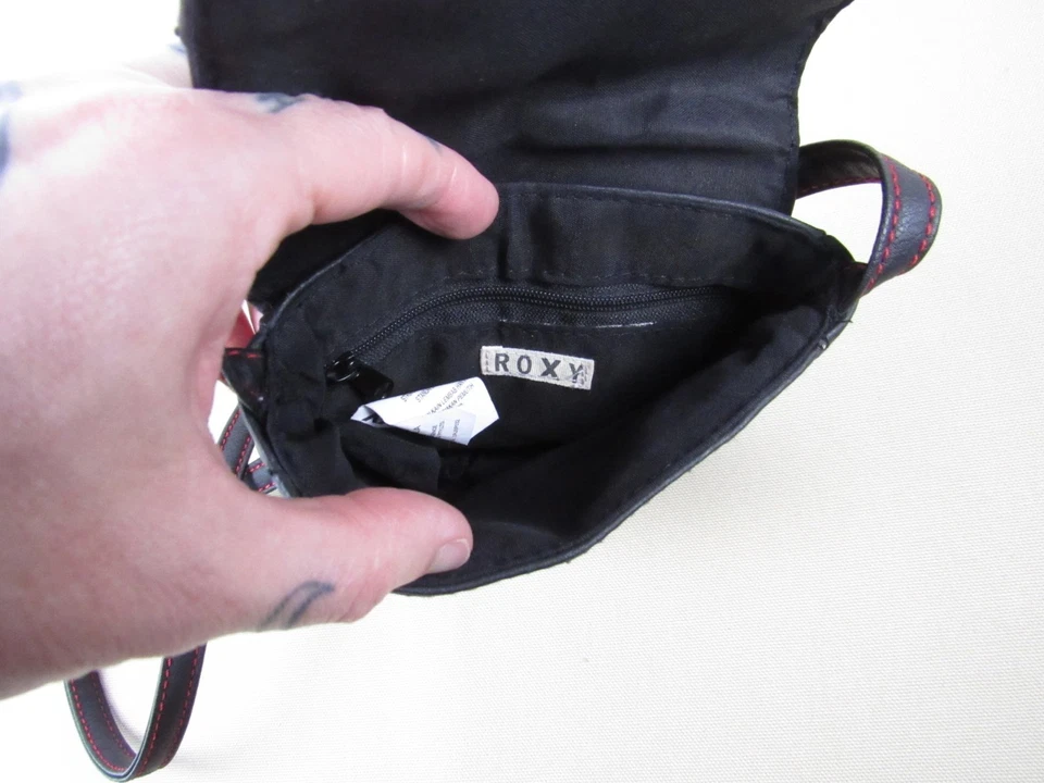 Bolso de Hombro Pequeño Roxy Vintage Y2K Imitación Cuero Negro Logo Bordado Foto 4 de 4