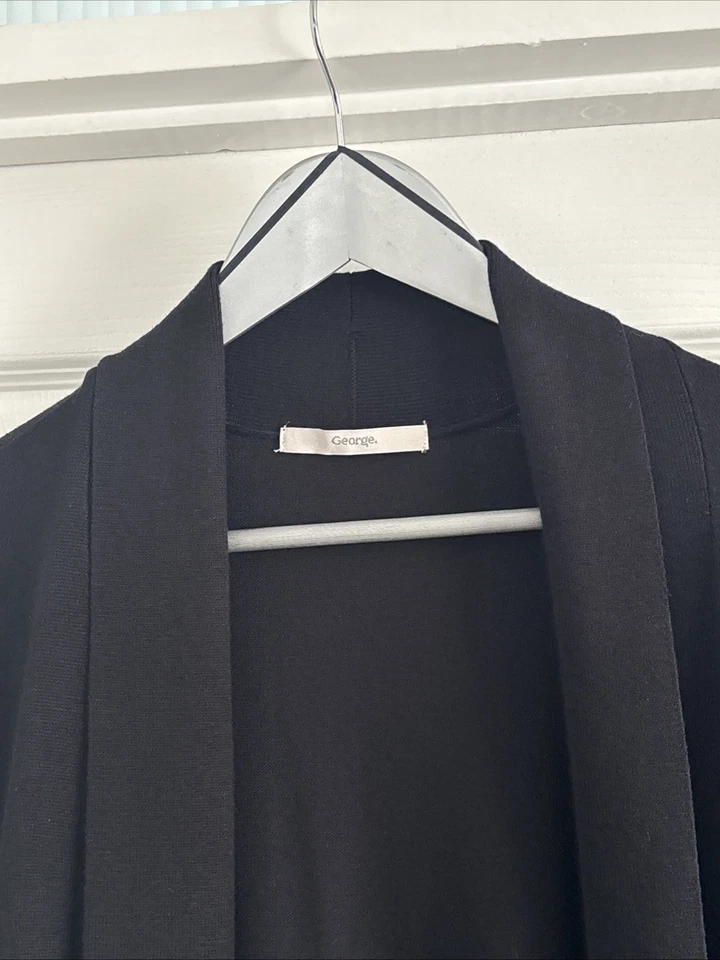 GEORGE-Black-Size 20 (Approx 24” P2P)-Long Sleeve-Eyelets Detail-Open Cardigan - Image 3 of 4