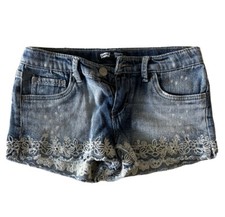 Girl s Levi s Jean Embroidered Shorty Shorts Size 14, Beautiful Design, Kids