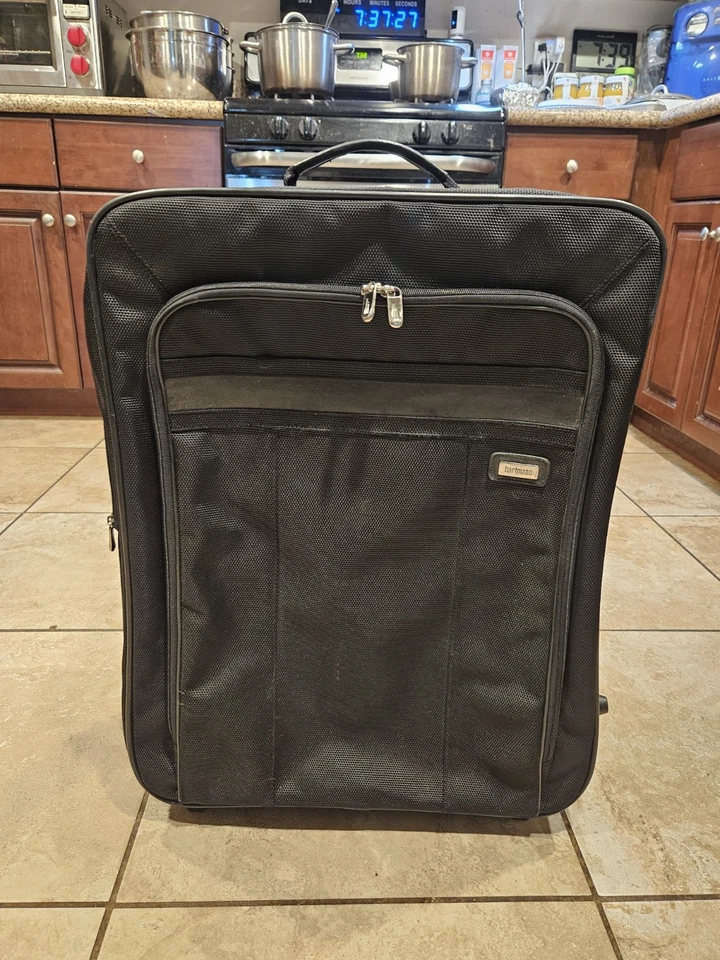💥Hartmann Black Luggage 24" Upright Wheeled Suitcase bk - Image 3 of 4