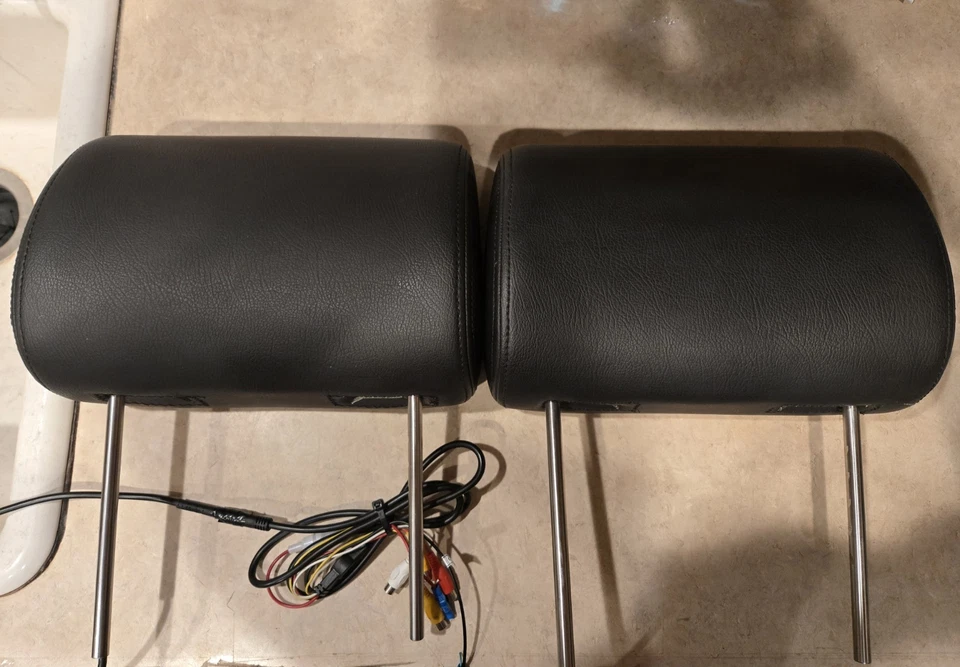 9 inch Headrest TV Pair Tview T922PL-GR Grey 9” Pair (2) LCD Car Headrest TV - Image 2 of 2