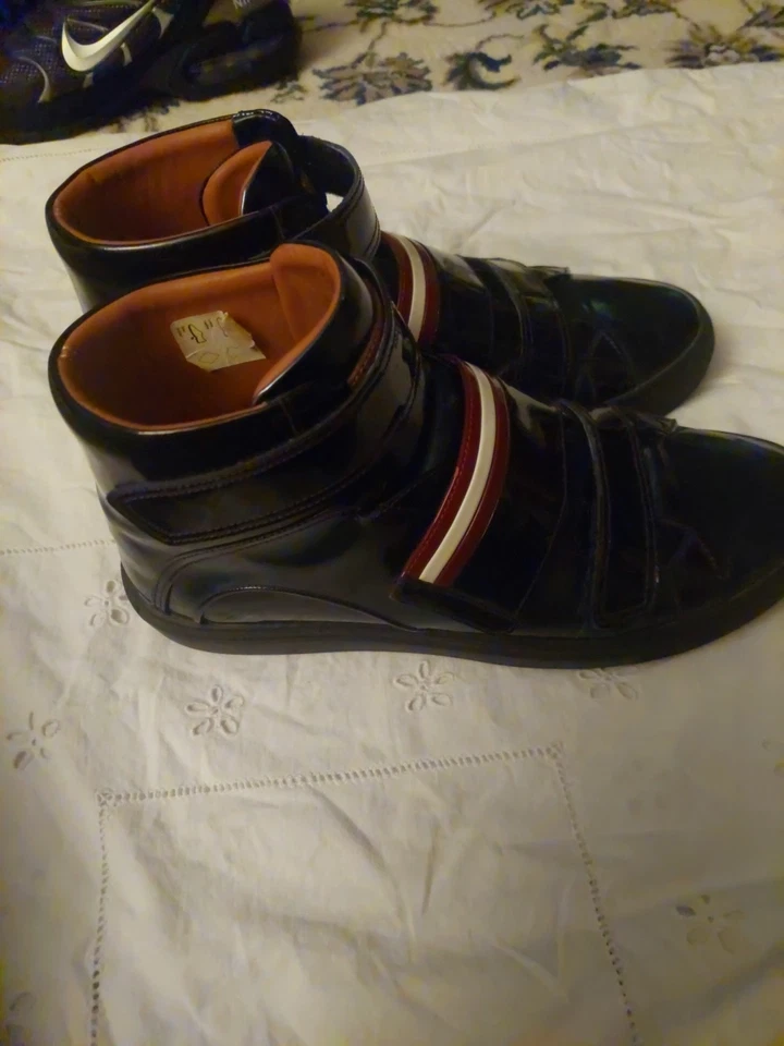 Zapatillas Bally de charol para hombre talla 10D, sin caja Foto 2 de 4