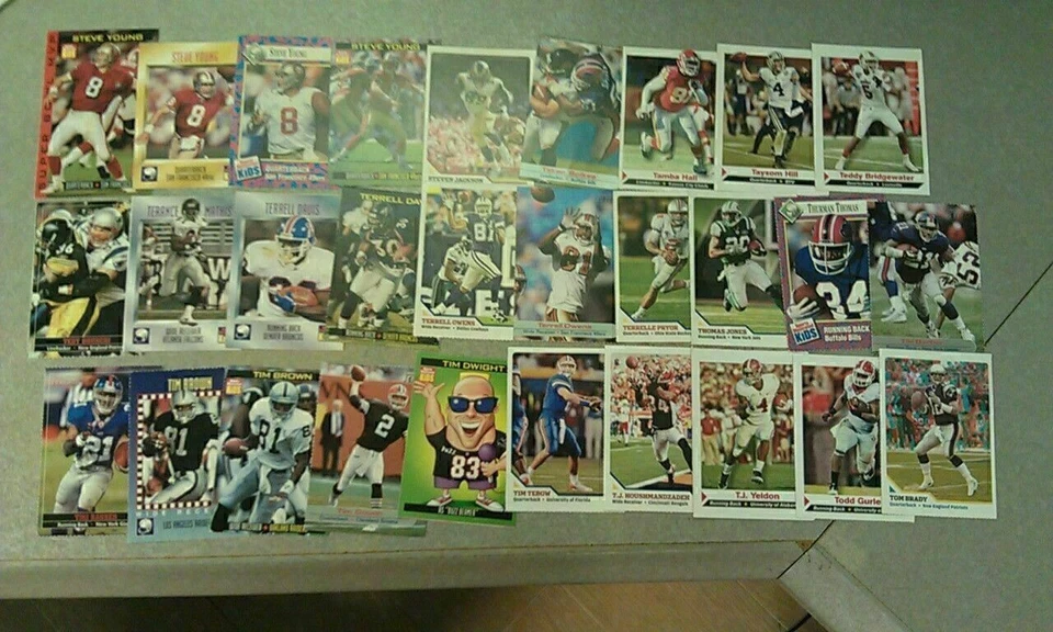 Sports Illustrated for Kids SI For Kids NFL Football Stars N thru Z YOU PICK - Image 4 of 4