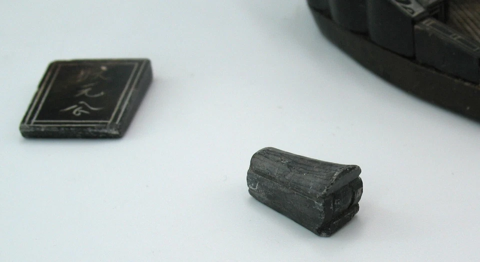 Antique Chinese Sarcophagus Grand Tour Coffin Tomb Mausoleum with Honor Name - Image 3 of 4