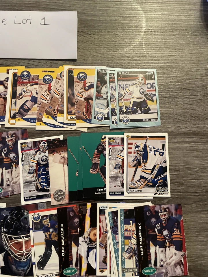 BUFFALO SABRES Goalie *Lot of 100 Cards** GREAT CARDS - SEE PHOTOS 🥅 - Image 4 of 4