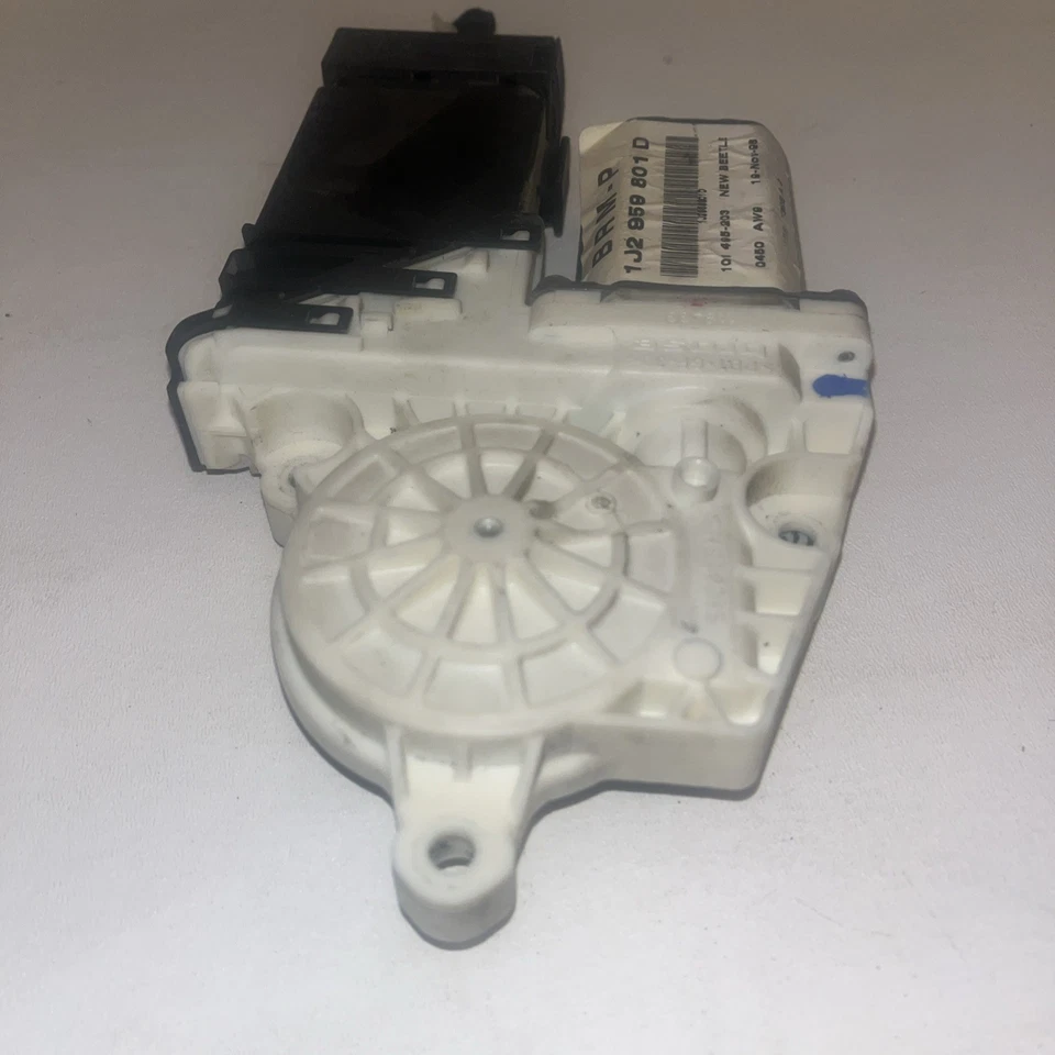 2003 - 2010 年大众可转换甲壳虫右手乘客侧门窗电机原始设备制造商 — 第 2/4 张图片