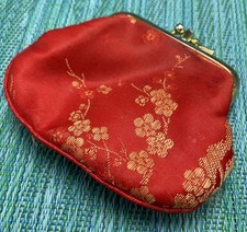 Vtg Coin Purse Change Pouch Kiss Lock 2 Sections Wallet Red Fabric w Gold Thread