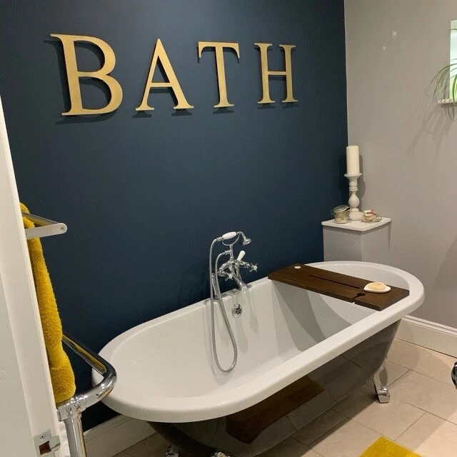 Rustic Distressed Gold Metal Classic Star 12” Home Decor & Garden Signs - Image 3 of 4