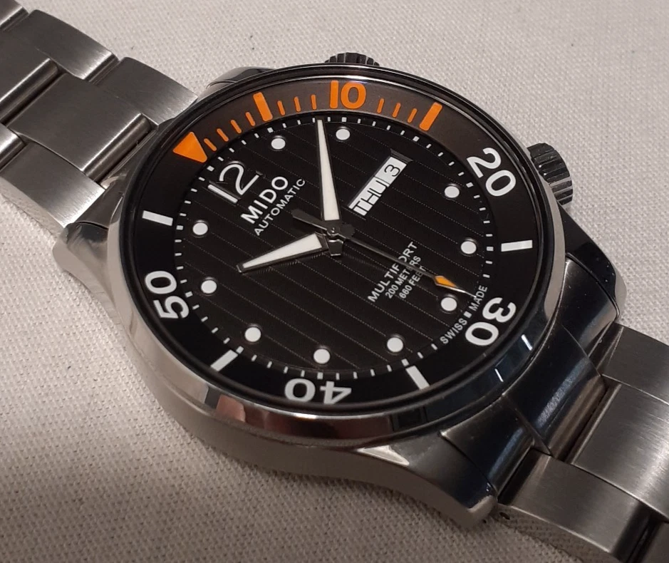 MIDO MULTIFORT TWO CROWNS AUTOMATIC, SWISS MADE, DAY DATE, SEE THROUGH BACK,MINT - image 2 of 4