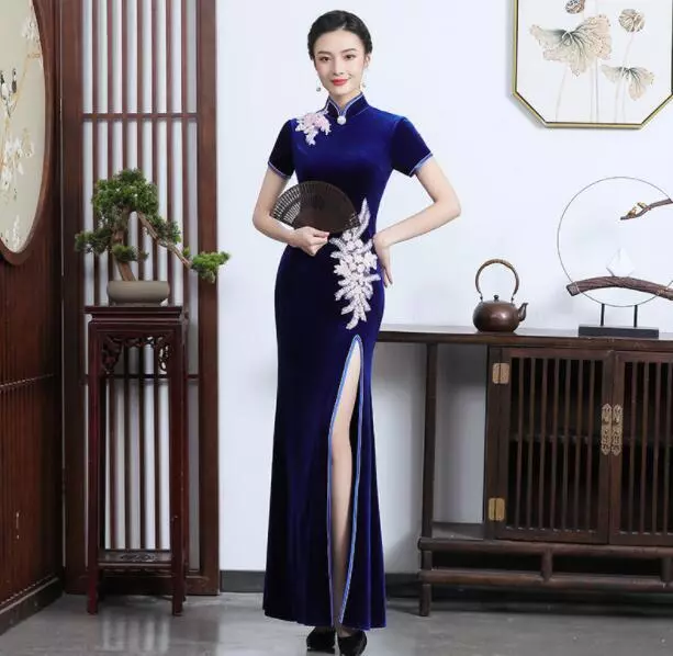 Navy blue hotsell velvet gown