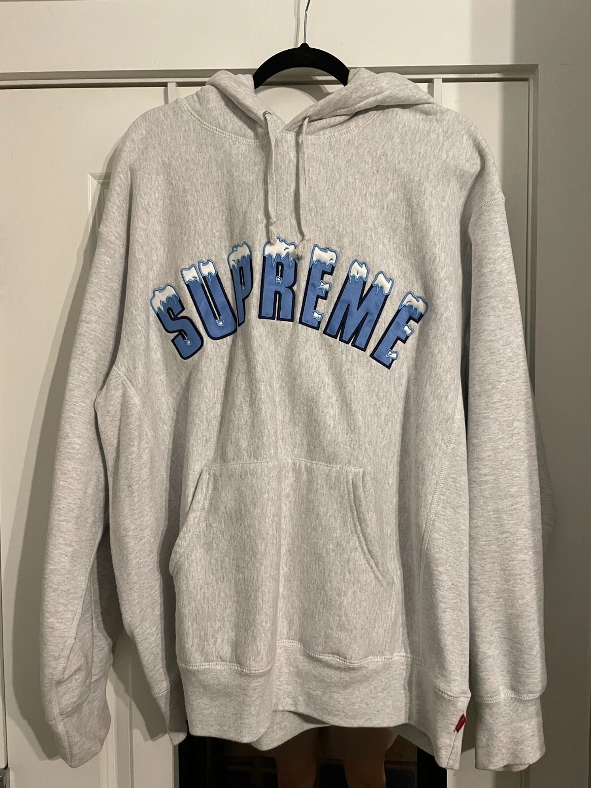 Sweat à capuche Supreme Icy Arc Logo taille L gris frêne/bleu