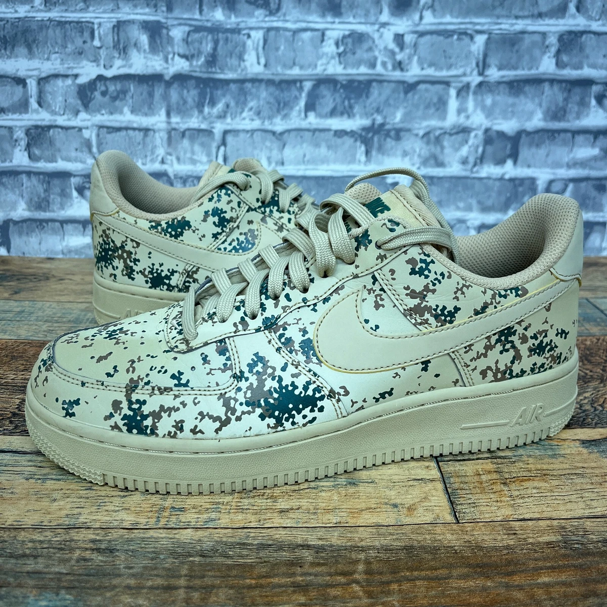 Nike Air Force 1 &#039;07 LV8 Team Gold Reflective Desert Camo Size 7.5 | eBay