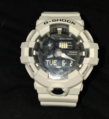Casio G-SHOCK GA-700 Men's Analog-Digital Quartz 200m White Date/Day