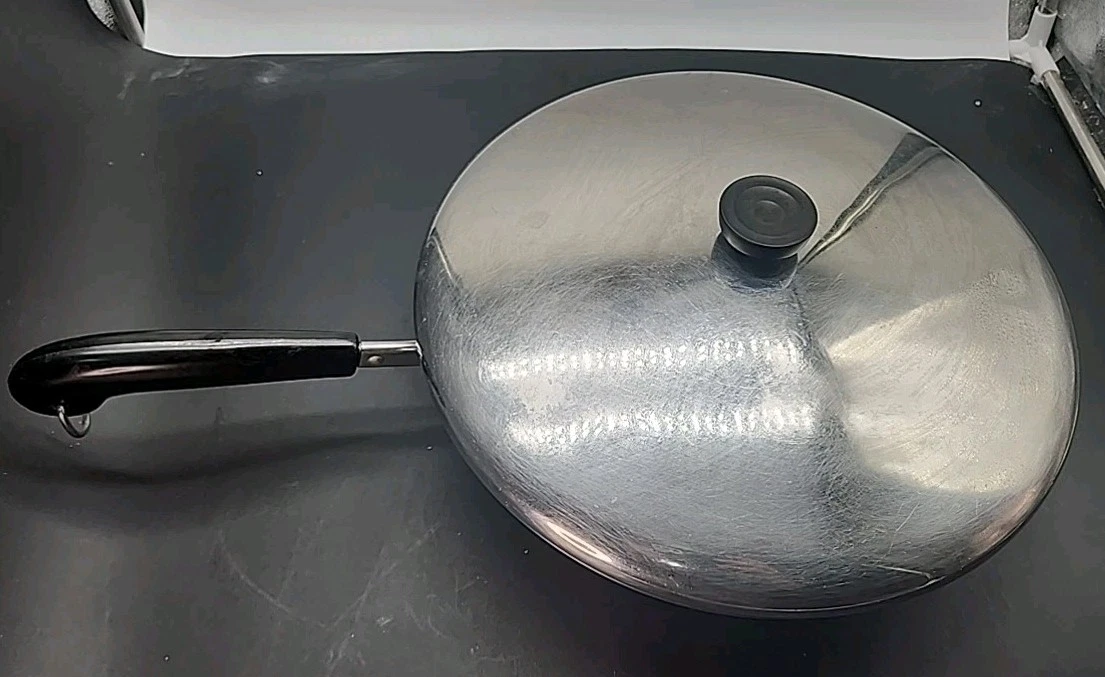 1979 Revere Ware 12 In Skillet w Lid Pan 1801 Stainless w Copper Bottom Rome NY