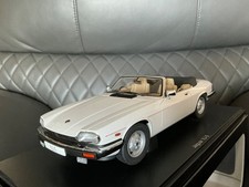 AUTOART 1/18 JAGUAR  XJ-S CABRIOLET WHITE 73571