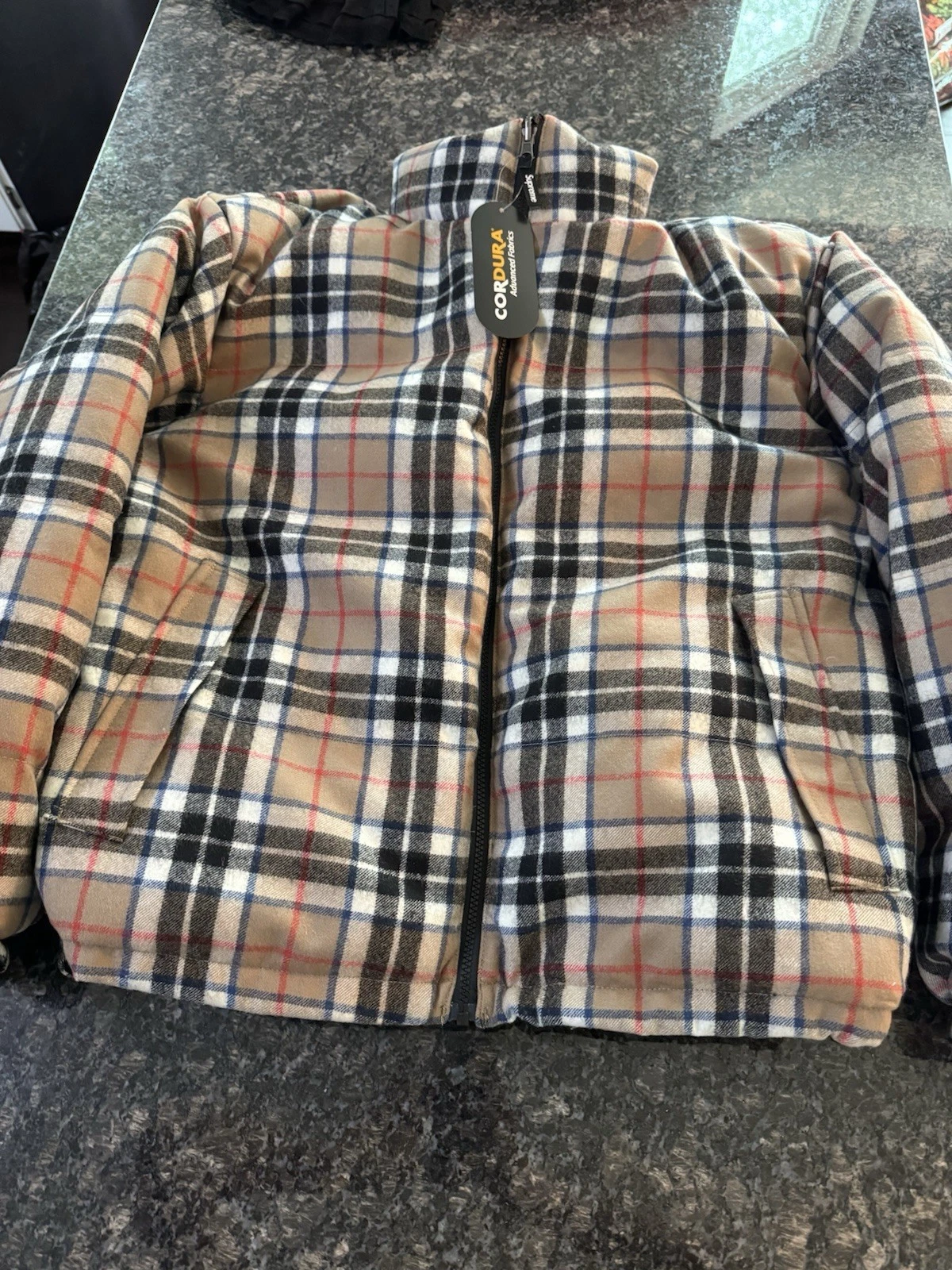 SUPREME REVERSIBLE PUFFER JACKET nero uomo taglia large FW24 plaid nuovo con etichetta
