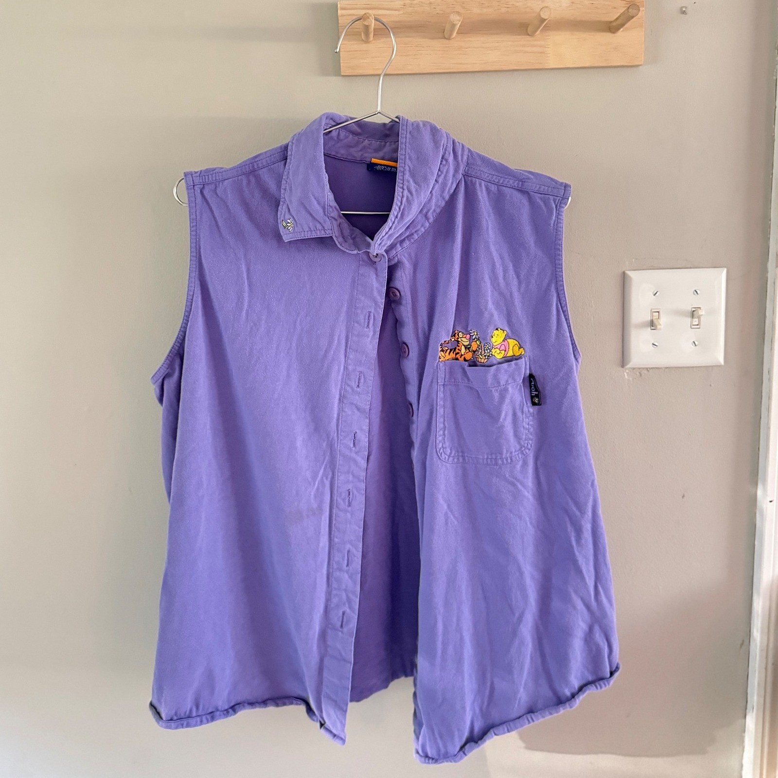 Vintage Winnie the Pooh top - image 1