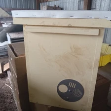 Horizontal Hive Bee Hive 7 frame natural beekeeping NEW and unused