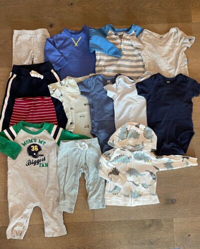 Lote de ropa de bebé niño 13 artículos talla 6-12 meses - Imagen 1 de 3