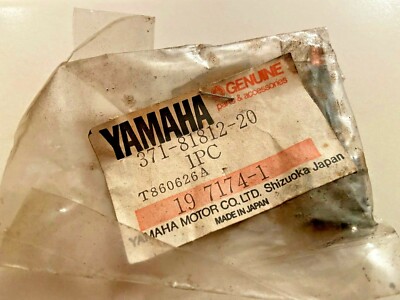 OEM NOS Yamaha 371-81812-20-00 Brush 2 NOS for Multiple models 