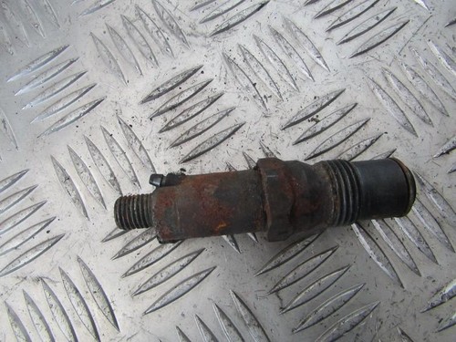 Opel Kadett 1988 Fuel Injector LCR6734501C, Genuine #382065-97