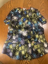 Code Happy Size Small Women  s Scrub Top