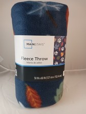 Mainstays Paw Leaves Fleece Throw Blanket, 50x60in, Soft Lightweight