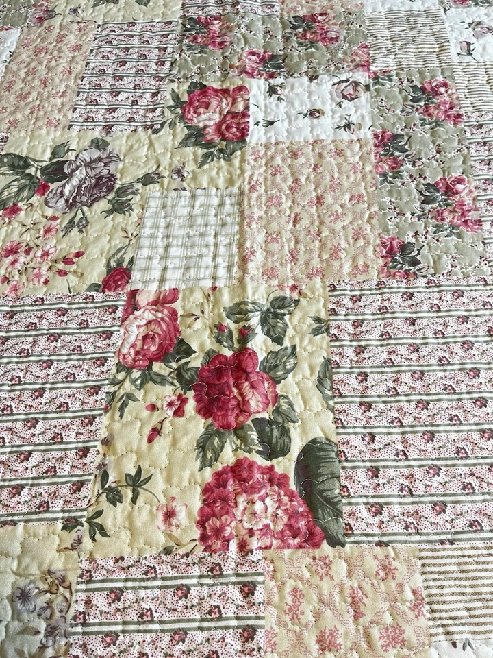 Edredón Vintage Shabby Chic Rosa Floral Rosas Completo/Reina Con 2 Fundas Foto 4 de 4