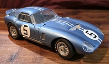 Exoto Racing Legends 1:18 1965 Shelby Cobra Daytona Coupe #5 Blue/White 