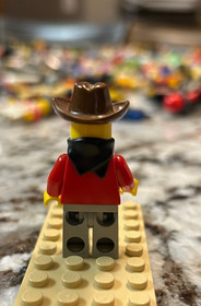 Bandit 2 Prairie Pete 6761 6769  Wild West LEGO Minifigure Flatfoot Thompson