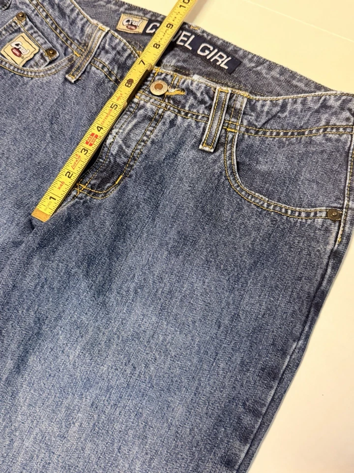 Jean de mezclilla para mujer vintage años 90’s Y2K Cruel Girl talla 9 largo usado en excelente estado grunge tiro bajo Foto 4 de 4