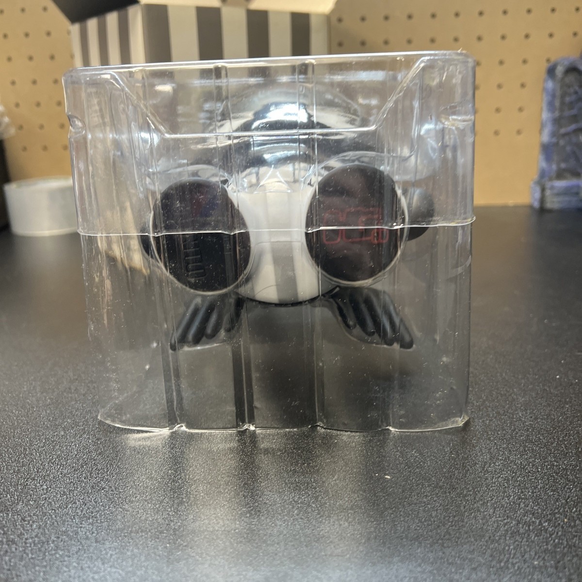 KIDROBOT 8