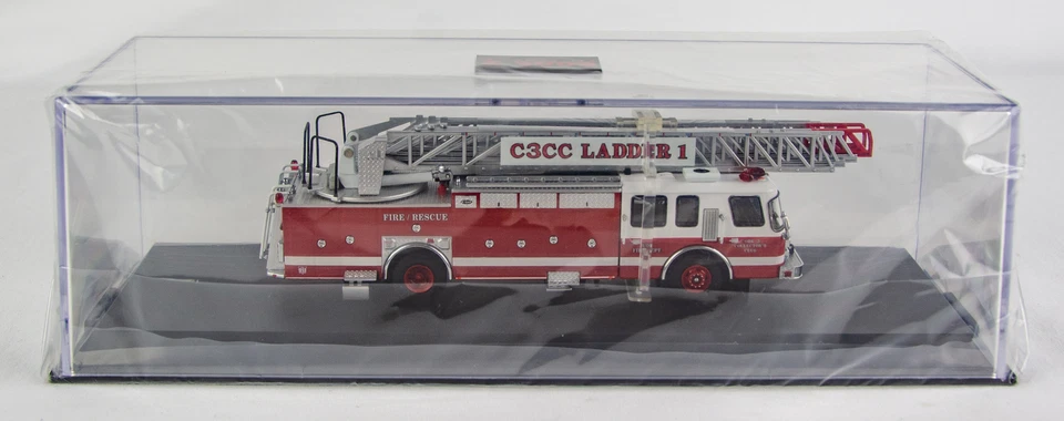 Code 3 Collector's Club Fire & Rescue E One Ladder 1:64 Scale Diecast Fire Truck - Image 3 of 4