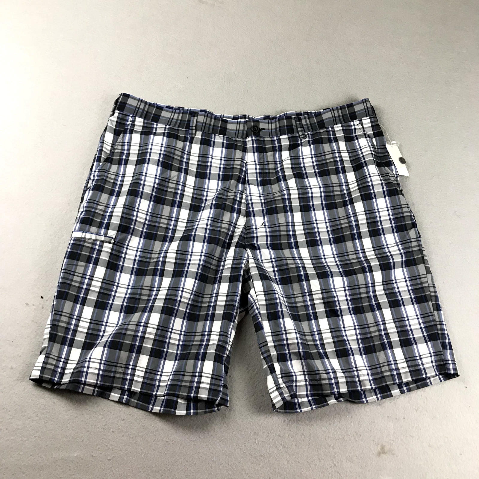 Grand Slam Shorts Mens 42 Gray Purple Plaid Flat Front Lightweight Chino NWT