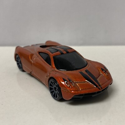 2012-2018 Pagani Huayra Collectible 1/64 Scale Diecast Diorama Model
