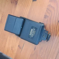 Sunpak Auto 433 D Thyristor Camera Flash Dedicated for Canon Cameras