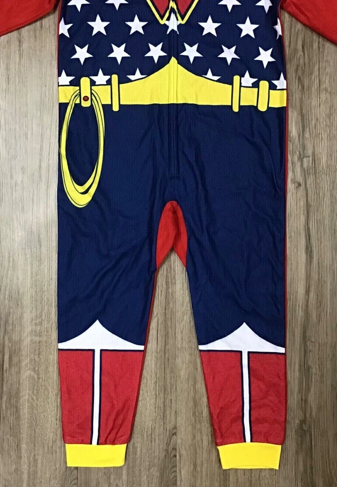 Niñas DC Comics Mujer Maravilla Una Pieza Pijama con Capucha Disfraz Manta Dormir XS Foto 4 de 4