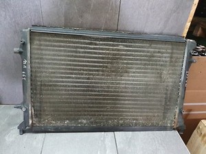 195* VW Golf Plus Kühlwasser 1K0121251P