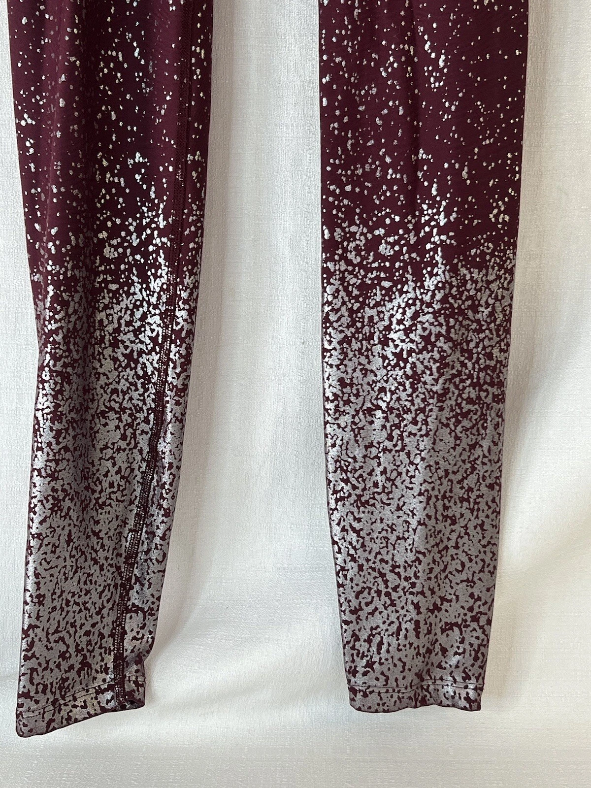 beyond-yoga silver ombre speckled high waisted midi leggings