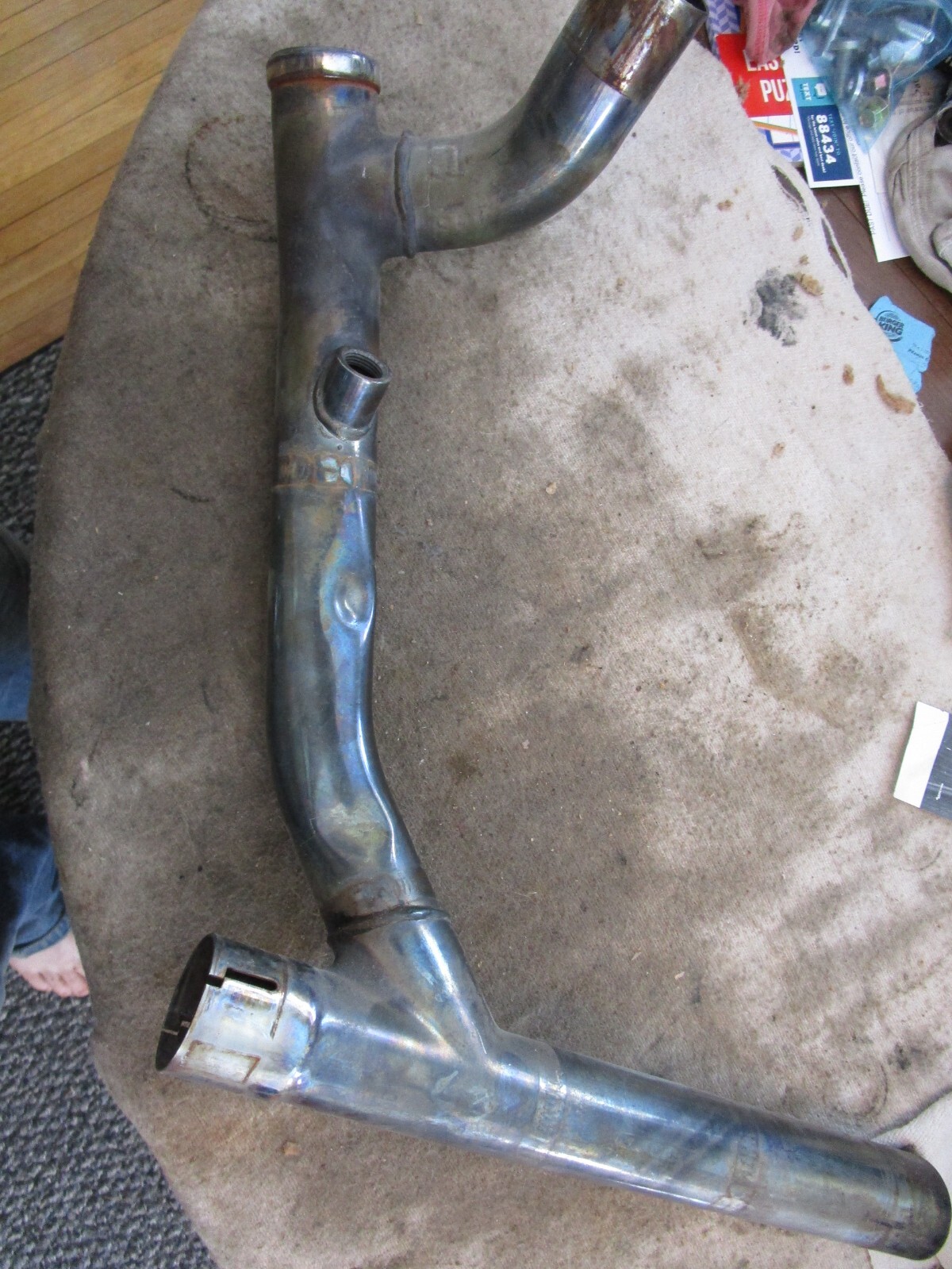 2007 Harley FLHT FLT FLHR FLHTCU Rear Exhaust Crossover Header Pipe 02