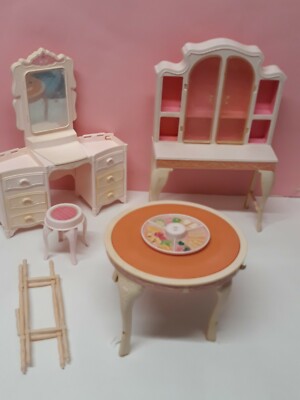 Barbie MATTEL Mobili Sweet Roses Liberty VINTAGE Tavolo Credenza