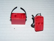 THE A-TEAM RED T.N.T BOX & BACK PACK ACCESSORIES 3.75 LOOSE VINTAGE GALOOB 1983