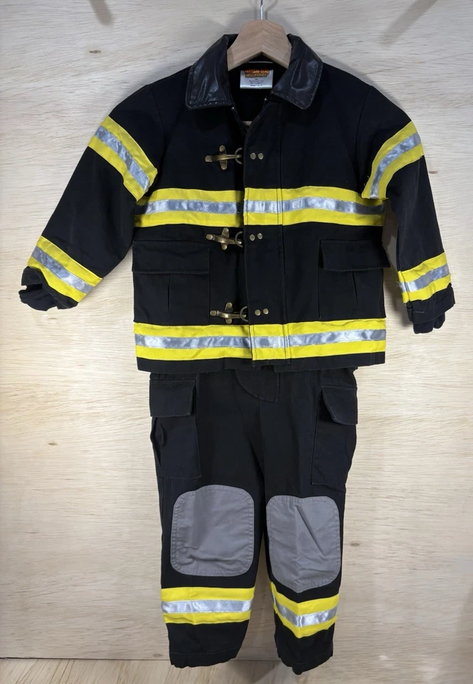 Uniforme/traje de bombeiro Get Real Gear incluindo calça, jaqueta, capacete, tamanho 2-3 - Imagem 2 de 4