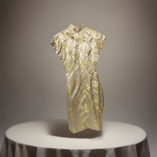 Gorgeous Chinese Silk Floral Dress 1950s Size S Vintage Made In Hong Kong