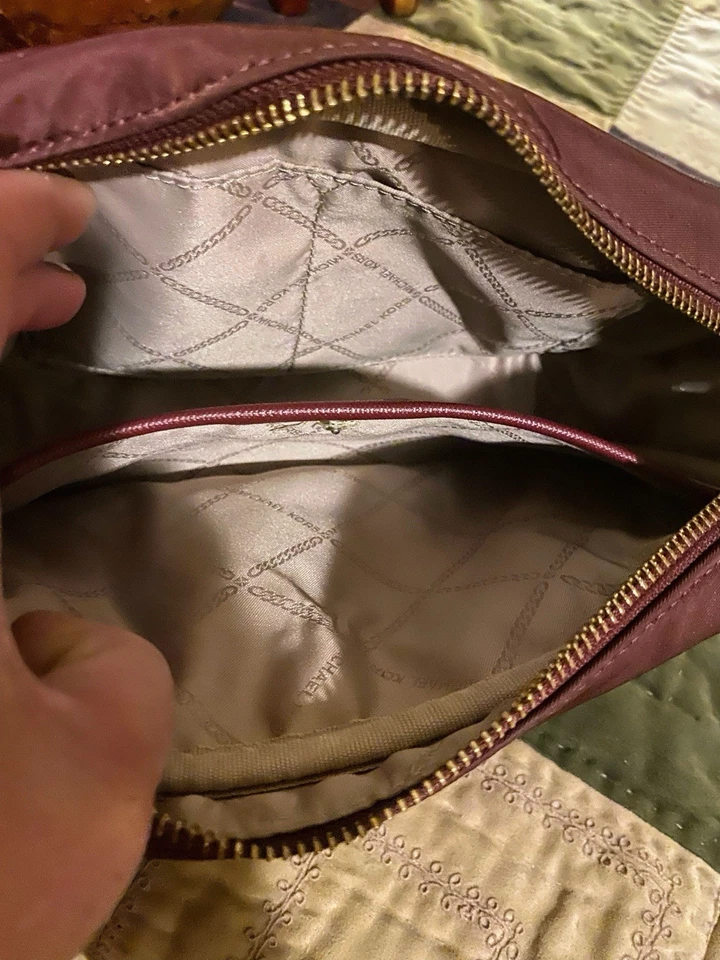 Bolso Bandolera Michael Kors Jet Set Para Mujer Borgoña Borde de Cuero Foto 4 de 4