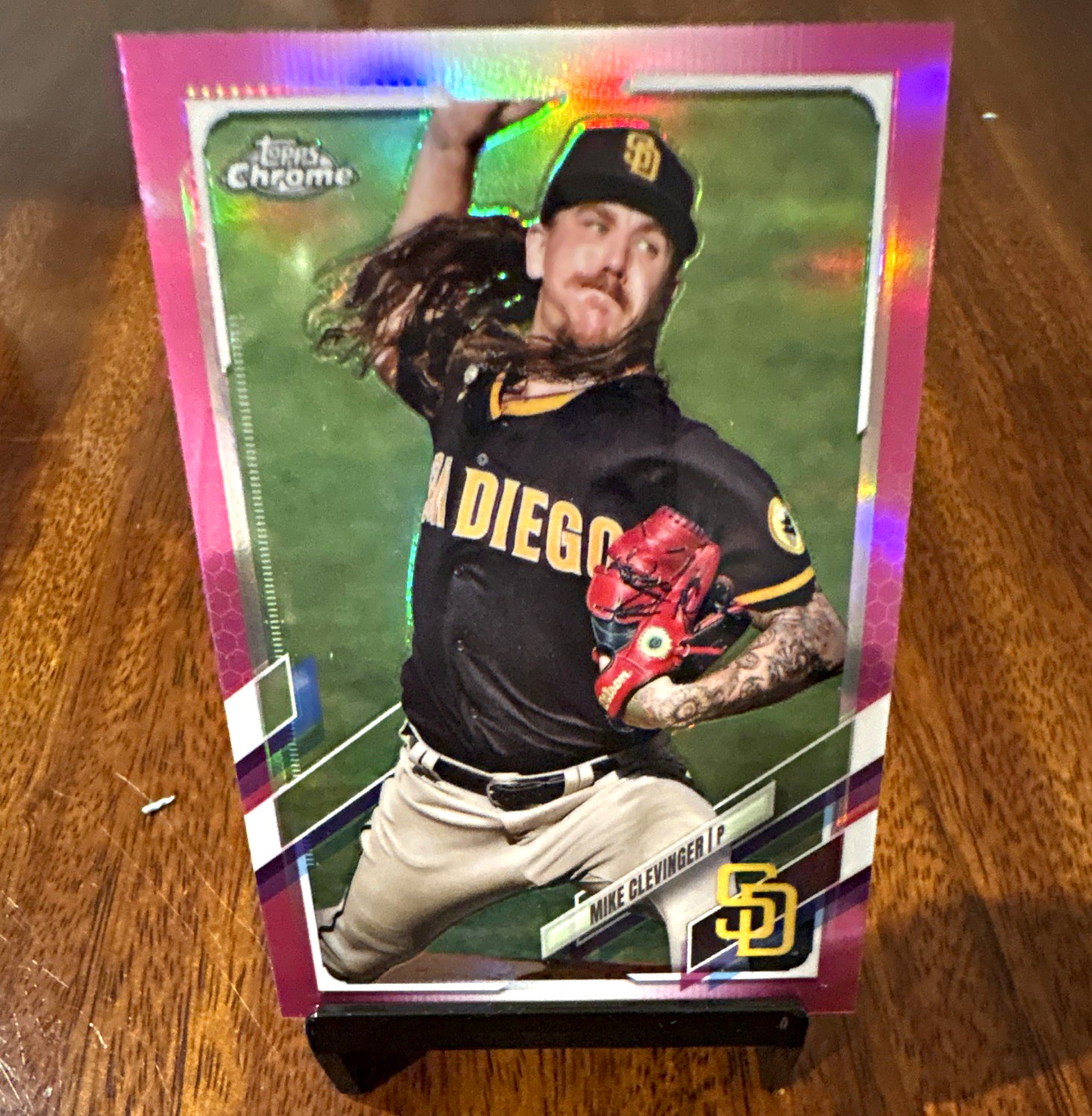 Topps 2021 Topps Chrome Mike Clevinger Pink Refractor #130 Padres